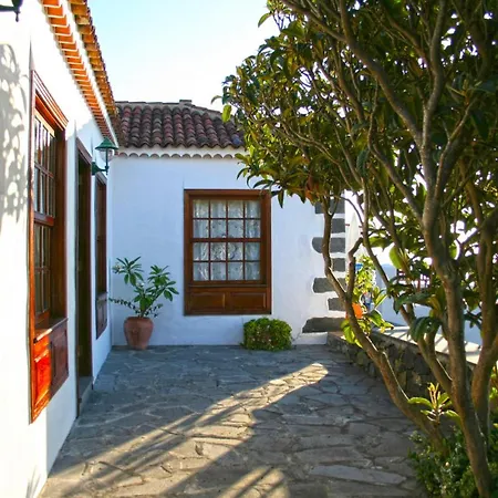 Maximina Fuencaliente de la Palma